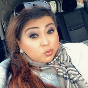 Meet your Posher, Thisbe